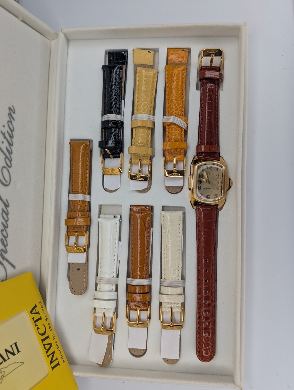 Invicta Lupah Lady Watch Special Edition Gift Set Tritnite Night Glow & Bands - Picture 10 of 16